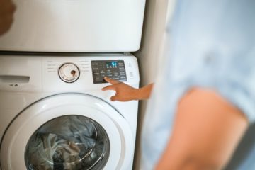 12 Laundry Myths Everyone Tends to Believe