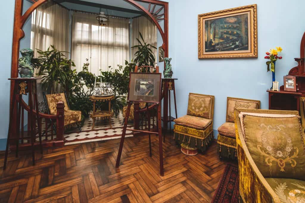 How to Choose a Furniture Style that Works